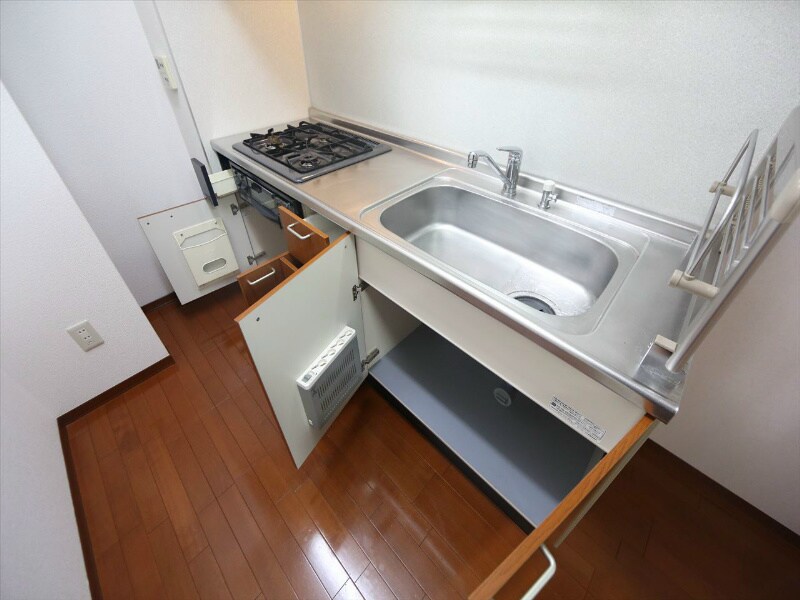 物件内観写真19　(システムキッチン（ガス3口コンログリル付）)