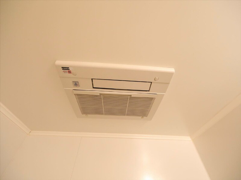 物件内観写真27　(浴室暖房乾燥機付き)