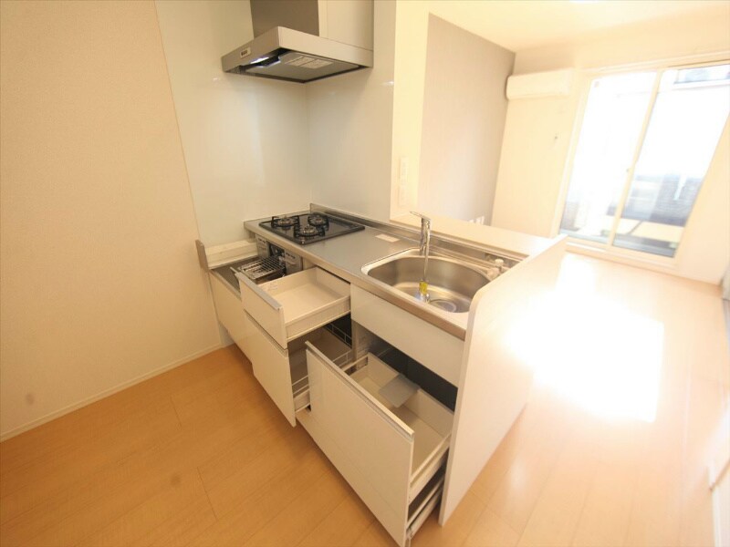 物件内観写真20　(カウンターキッチン（ガス3口コンログリル付）)