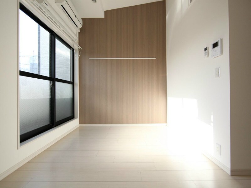 物件内観写真28　(洋室6.1帖　ロフト5.4帖（収納でもお部屋でも使えます）)