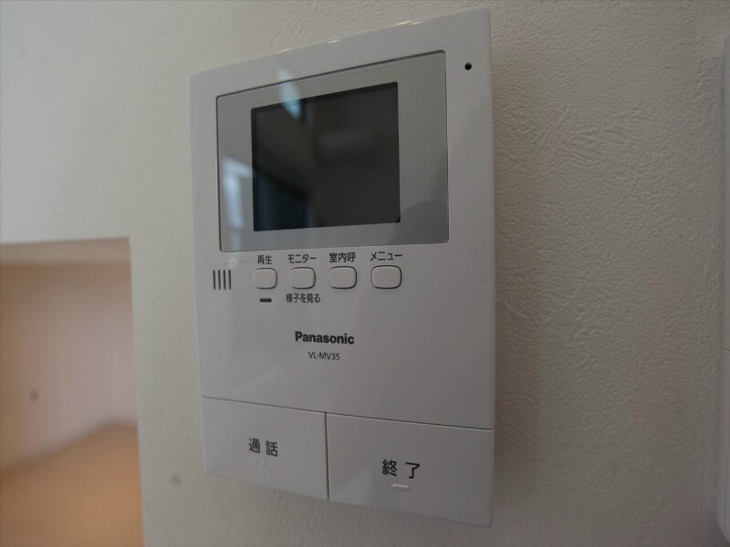 物件内観写真11　(ＴＶモニター付インターホン)