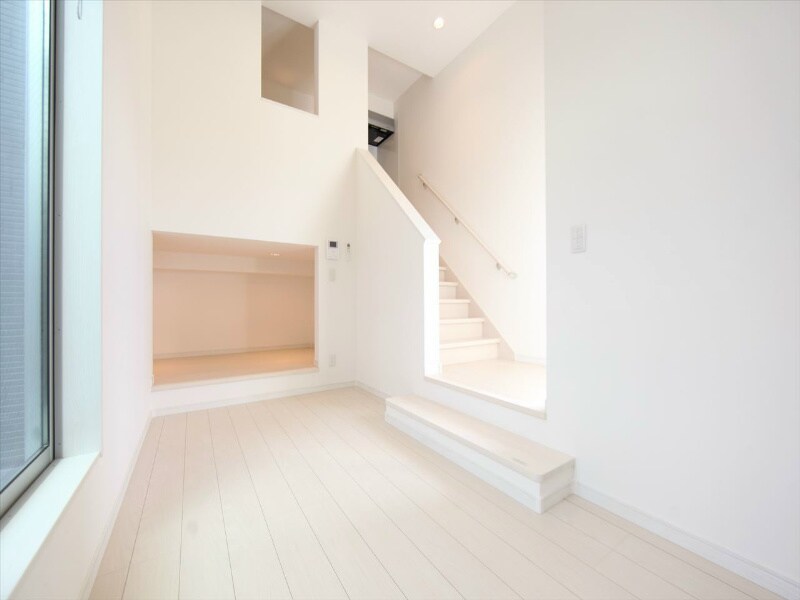 物件内観写真14　(洋室4.7帖　アンダーロフト4.49帖（収納でも使えます）)