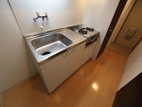 キッチン(キッチン（ガス2口コンログリル付）)