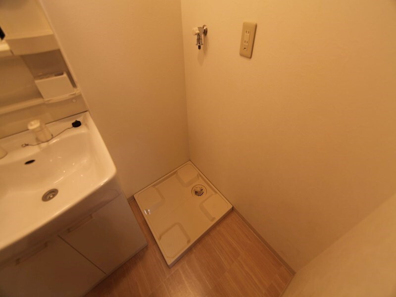 物件内観写真18　(脱衣所　室内洗濯機置き場)