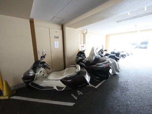 その他共有部分(バイク置場有り)