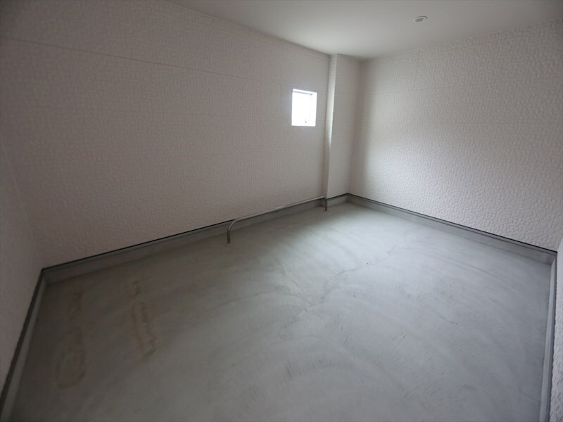 物件内観写真31　(屋根付き駐輪場有り)