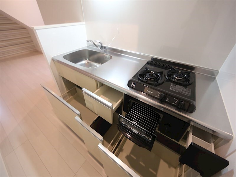 物件内観写真25　(システムキッチン（ガス2口コンログリル付）)