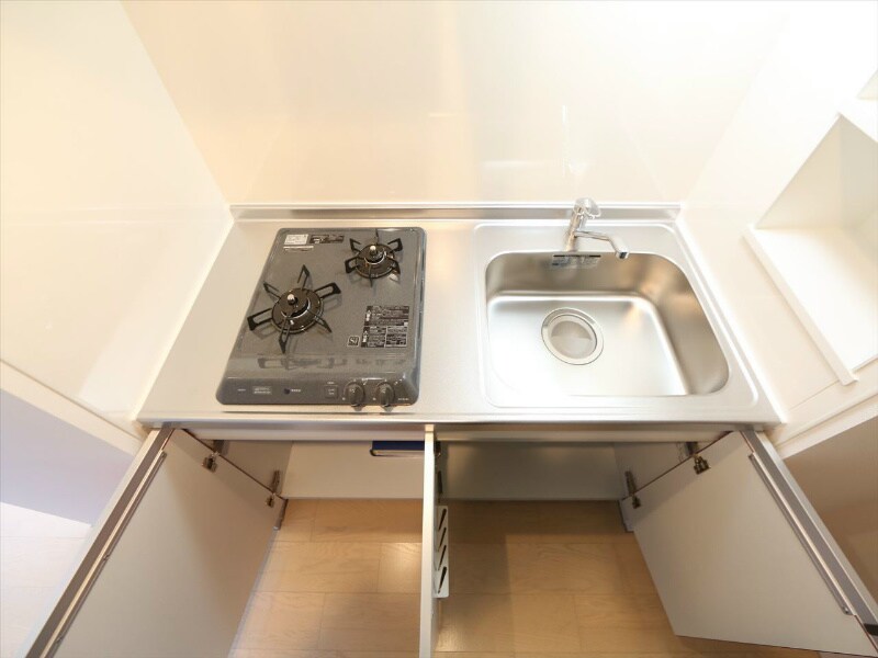 物件内観写真19　(システムキッチン（ガス2口コンロ付）)