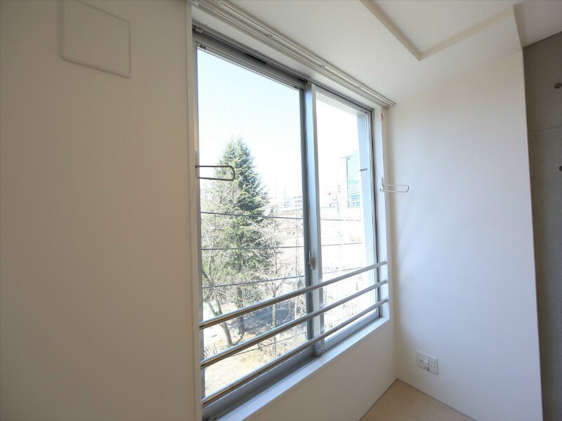 物件内観写真23　(室内洗濯物干し掛け付)