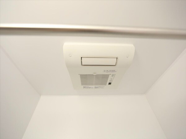 その他設備(浴室暖房乾燥機付)