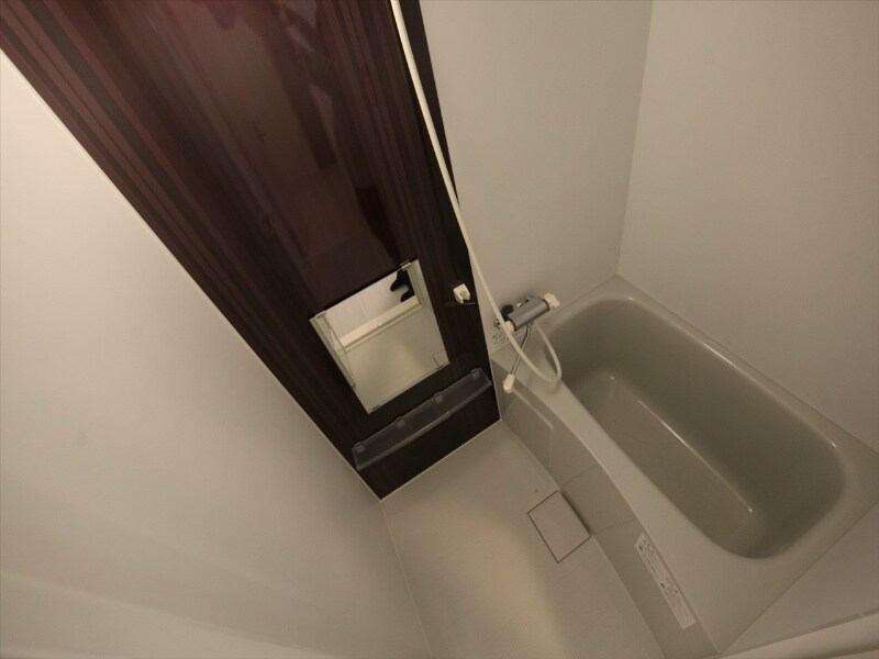 物件内観写真4　(浴室暖房乾燥機付　24時間換気機能付バスルーム)