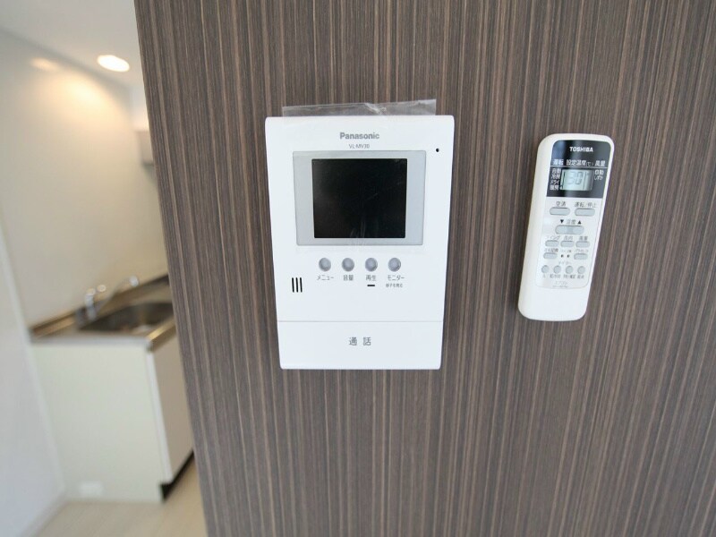 物件内観写真11　(TVモニター付インターホン)