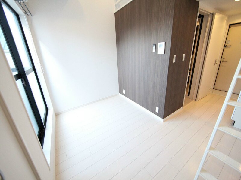 物件内観写真13　(洋室7.5帖　ロフト5.8帖（収納でもお部屋でも使えます）)