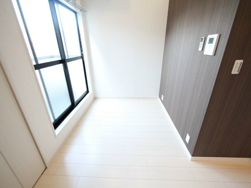 物件内観写真24　(洋室7.5帖　ロフト5.8帖（収納でもお部屋でも使えます）)