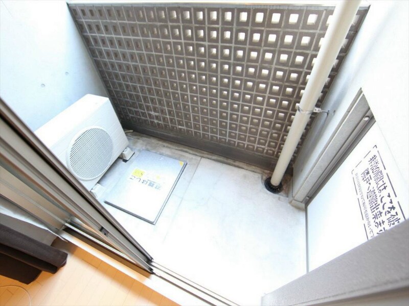 物件内観写真13　(南面バルコニー)