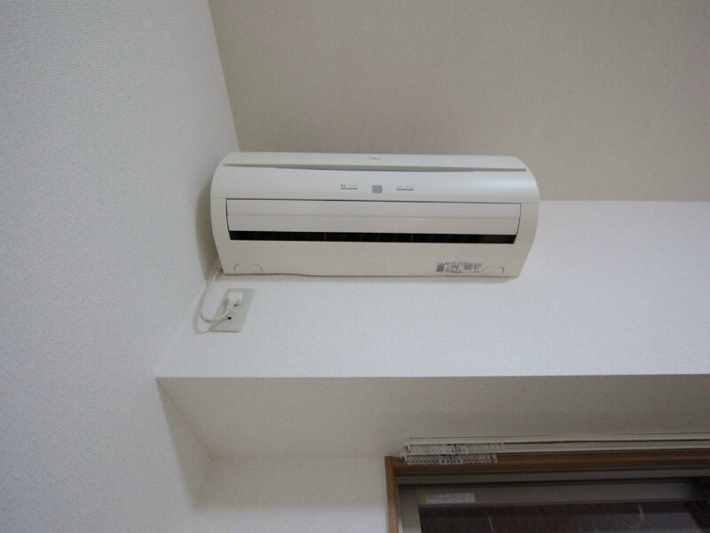 物件内観写真13　(エアコン完備)