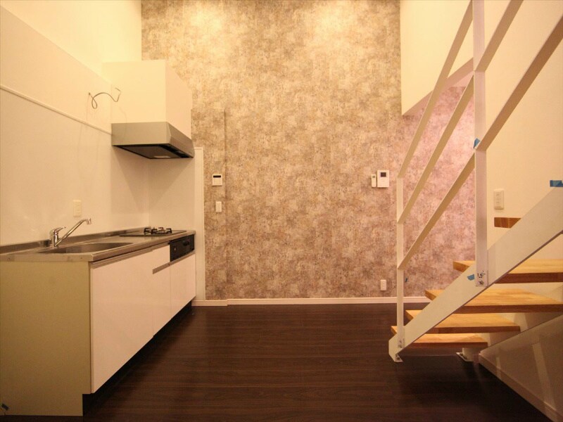 物件内観写真24　(ＤＫ5.9帖　アンダーロフト3.4帖　洋室3.4帖)