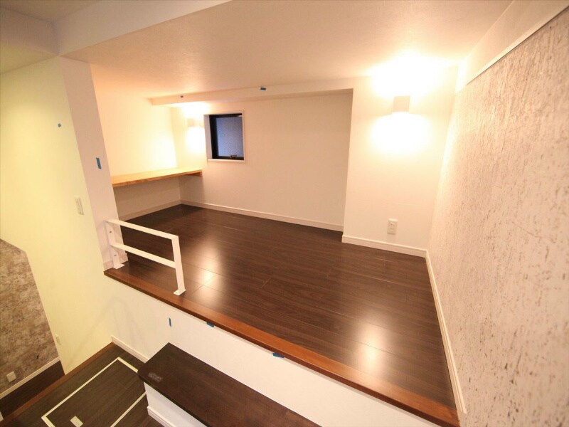 物件内観写真25　(ロフト3.2帖（収納としてもお部屋としても使えます）)