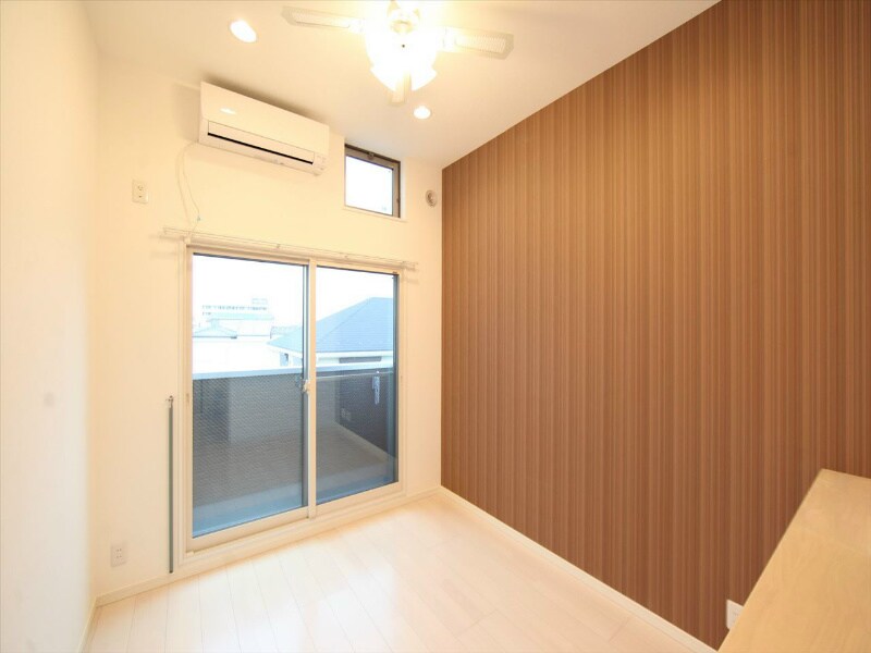 物件内観写真14　(洋室7.8帖　上階ロフト5.5帖　イメージ写真)