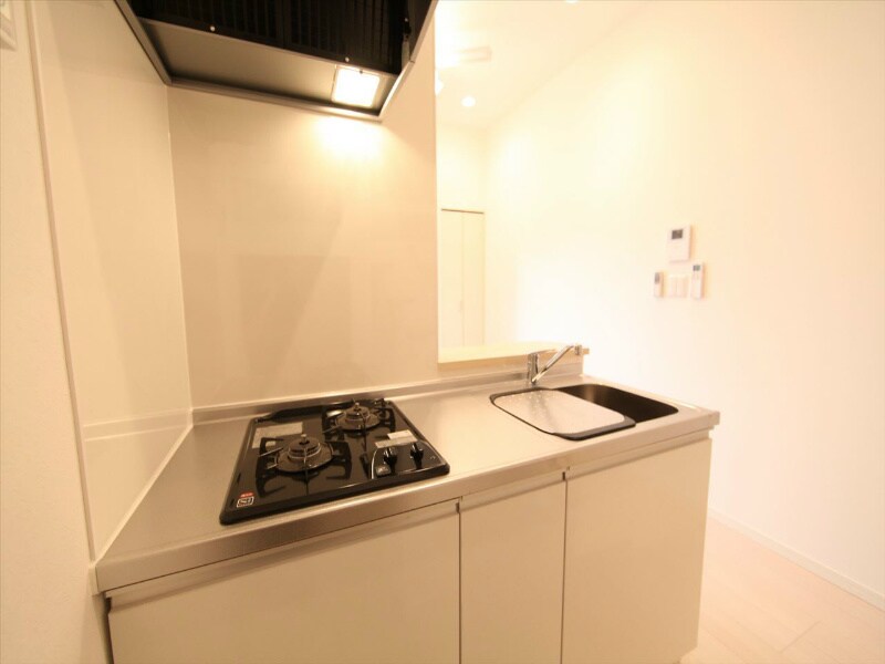 物件内観写真16　(システムキッチン（ガス2口コンロ付）イメージ写真)