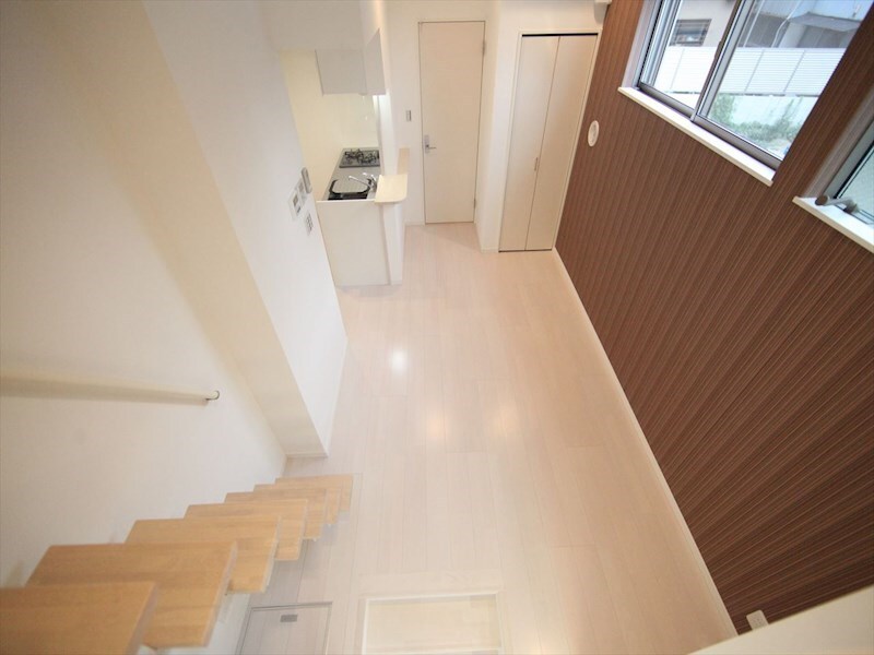 物件内観写真16　(LＤＫ9帖　洋室3.9帖　ロフト3.9帖　エアコン2台付き)