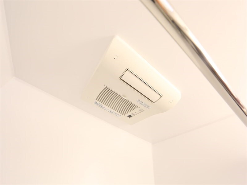 物件内観写真11　(浴室暖房乾燥機付き)