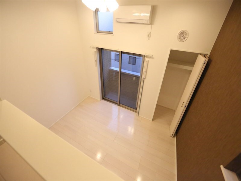 物件内観写真13　(洋室6帖　ロフト6帖（収納としても寝室としても使えます）)