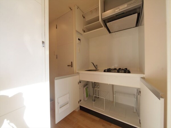 キッチン(システムキッチン（ガス2口コンロ付）)