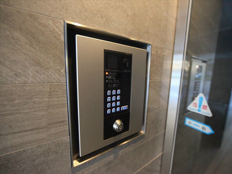 物件内観写真24　(オートロック完備)