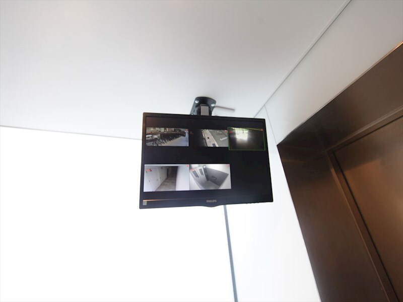 物件内観写真30　(防犯カメラ（モニター）完備)