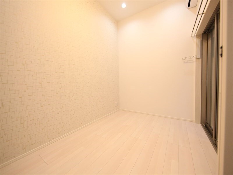 物件内観写真22　(洋室5.7帖　ロフト6.5帖（収納にも寝室にも使えます）)