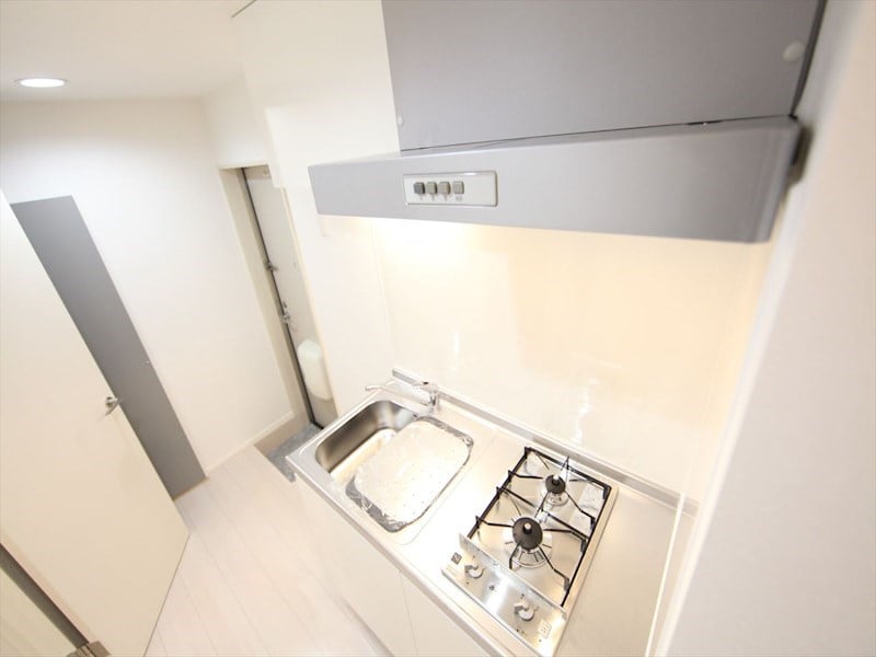 物件内観写真25　(システムキッチン（ガス2口コンロ付）)