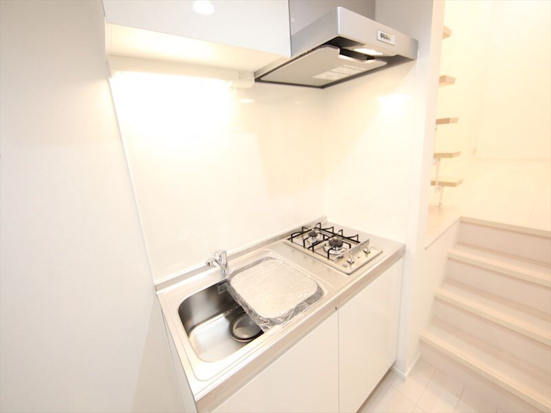 物件内観写真26　(システムキッチン（ガス2口コンロ付）)