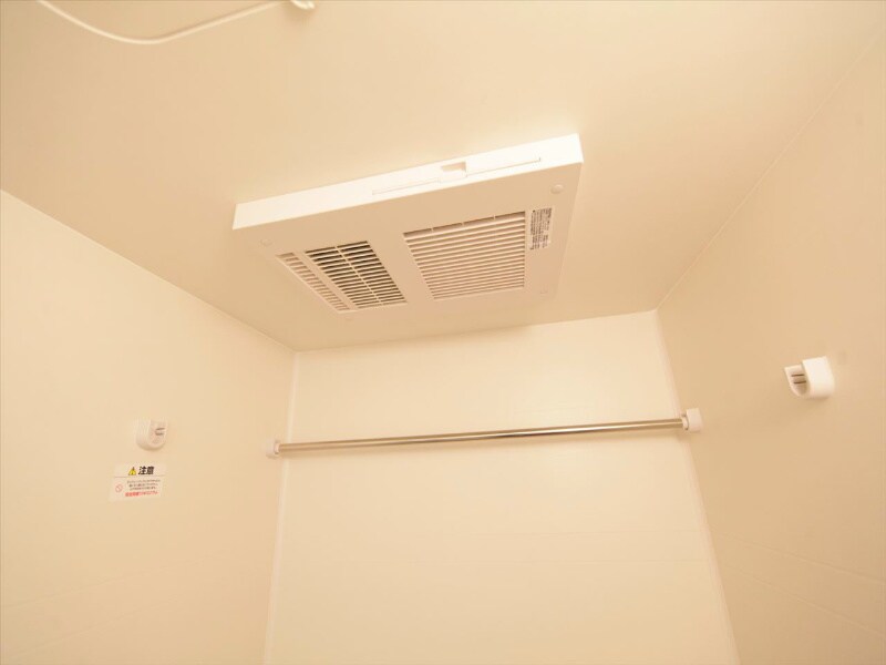 物件内観写真28　(浴室暖房乾燥機付き)