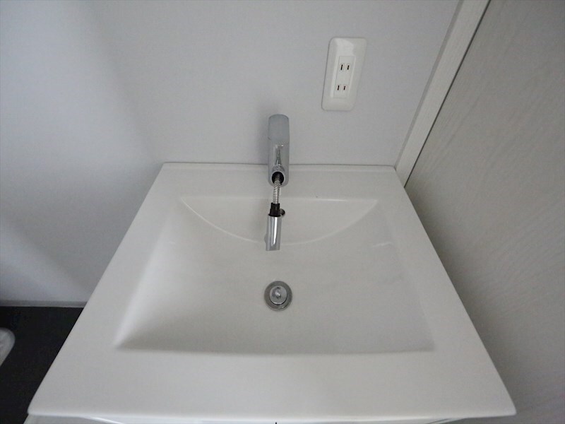 物件内観写真25　(独立洗面台（シャンプードレッサー付）)