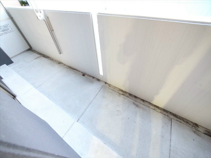 物件内観写真25　(南面バルコニー)