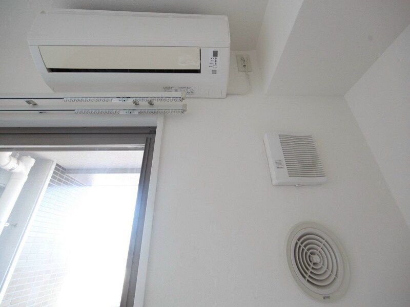 物件内観写真15　(エアコン完備)