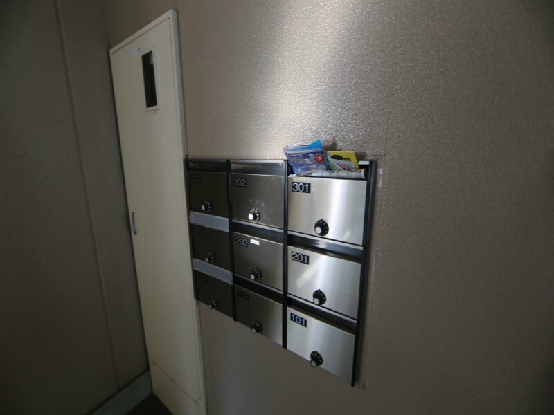 物件内観写真26　(集合ポスト有り)