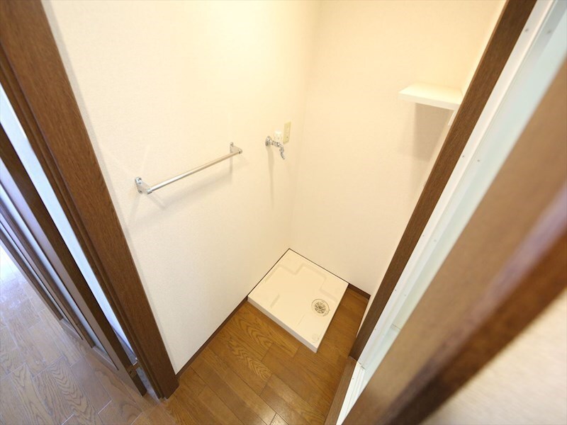 物件内観写真20　(脱衣所　室内洗濯機置き場　洗濯機ご用意できます)
