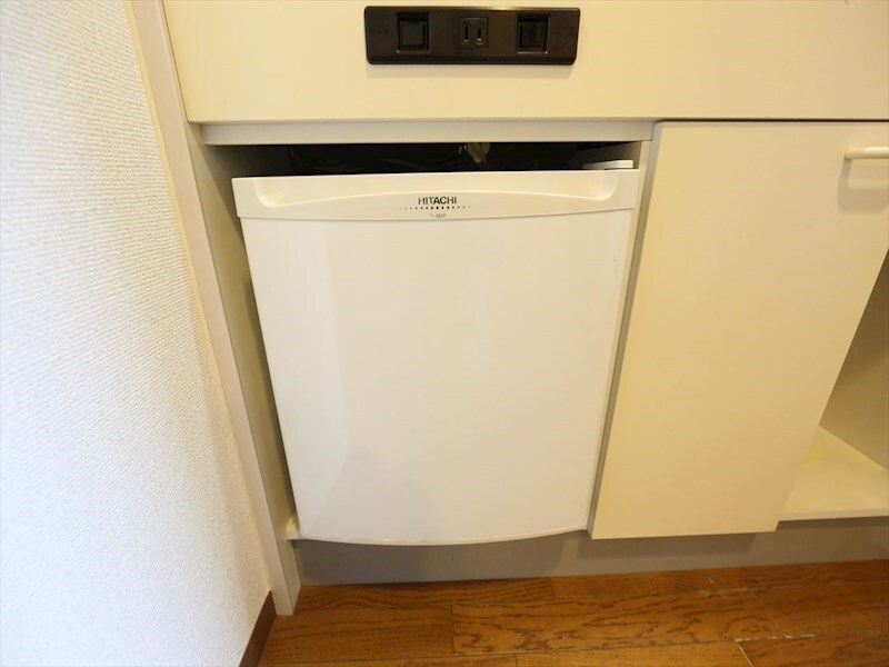物件内観写真29　(ミニ冷蔵庫付)