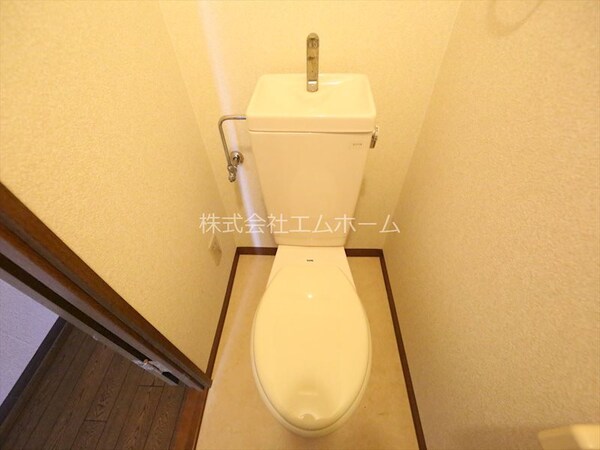 トイレ(トイレ（お風呂トイレ別）温水洗浄暖房便座取り付け可)