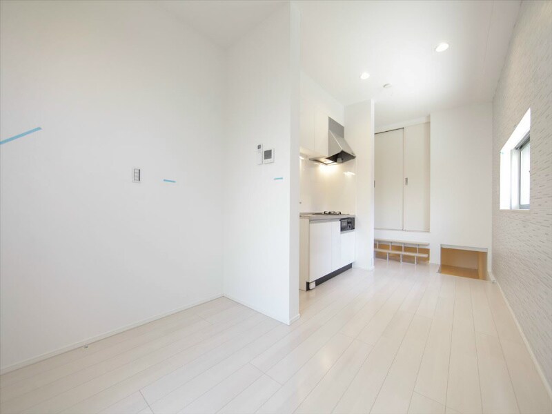 物件内観写真15　(ＬＤＫ9.6帖　洋室4帖　アンダーロフト4.5帖　エアコン付)