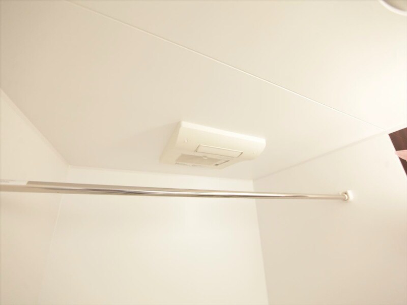 物件内観写真25　(浴室暖房乾燥機付き)