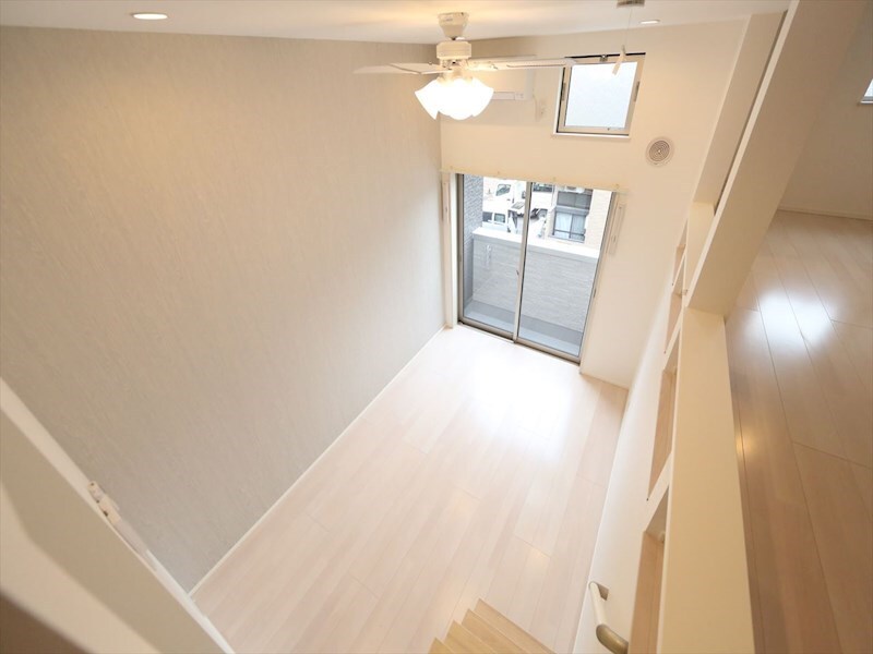 物件内観写真23　(洋室6帖　ロフト6.3帖（収納にも寝室にも使えます）)