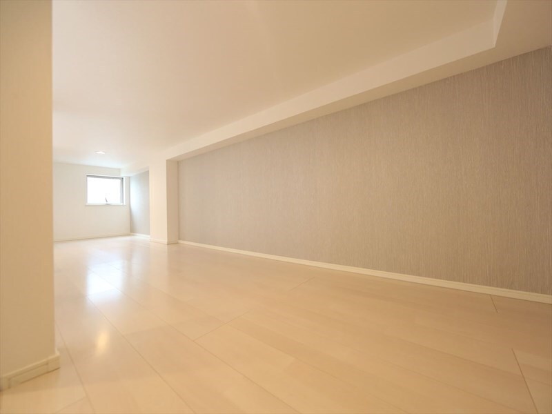 物件内観写真24　(ロフト6.3帖（収納としても寝室としても使えます）)