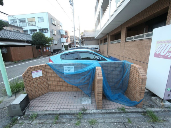その他(敷地内ゴミ捨て場)