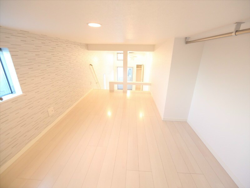 物件内観写真9　(上段ロフト5.8帖（ロフトに階段で上がれます）イメージ写真)