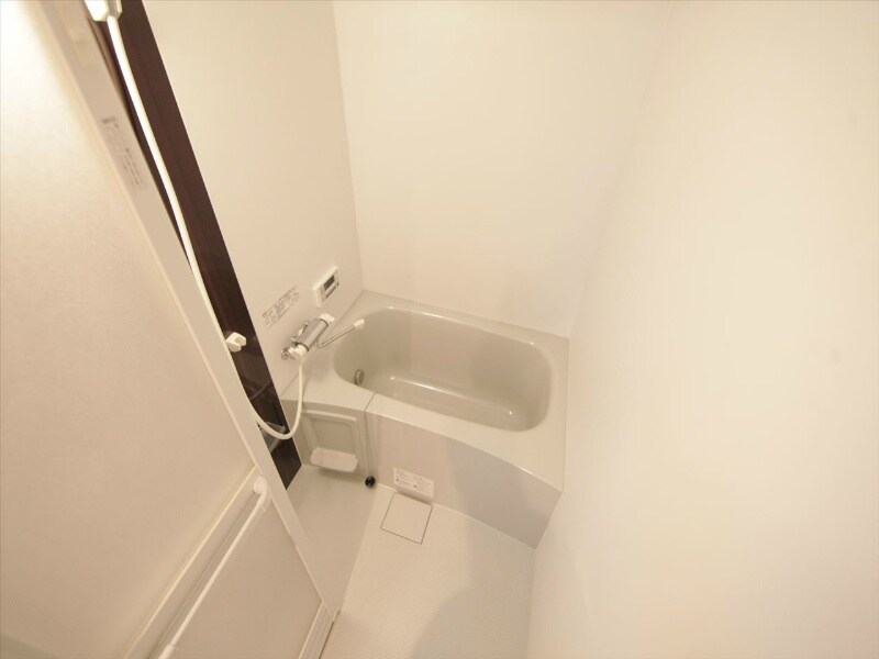 物件内観写真4　(浴室暖房乾燥機付　追い焚き・オートバス機能付お風呂)