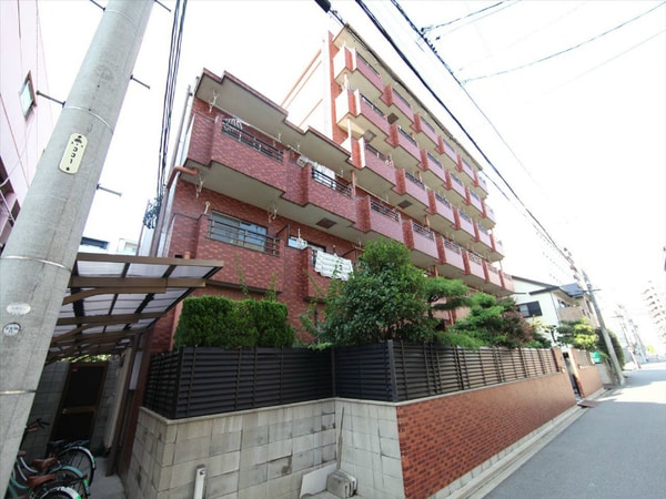 外観(外観　外壁タイル張り　屋根付き駐輪場　エレベーター付き)