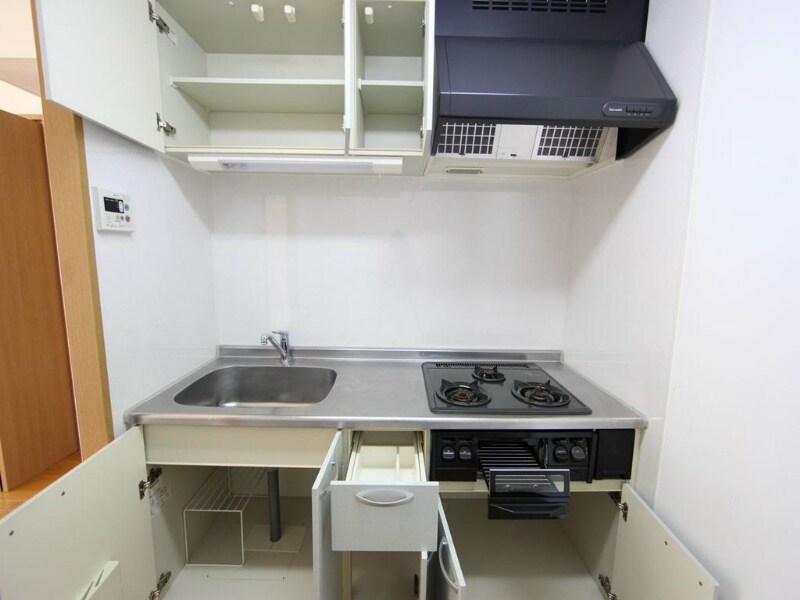 物件内観写真21　(システムキッチン（ガス3口コンロ・グリル付）)